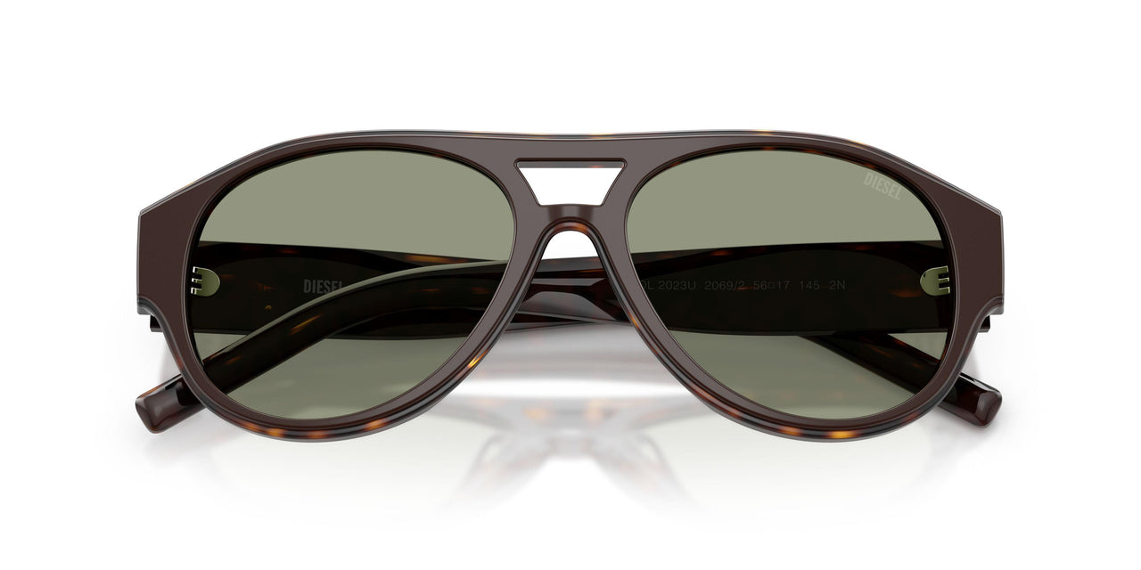 2069/2 - Brown - Green