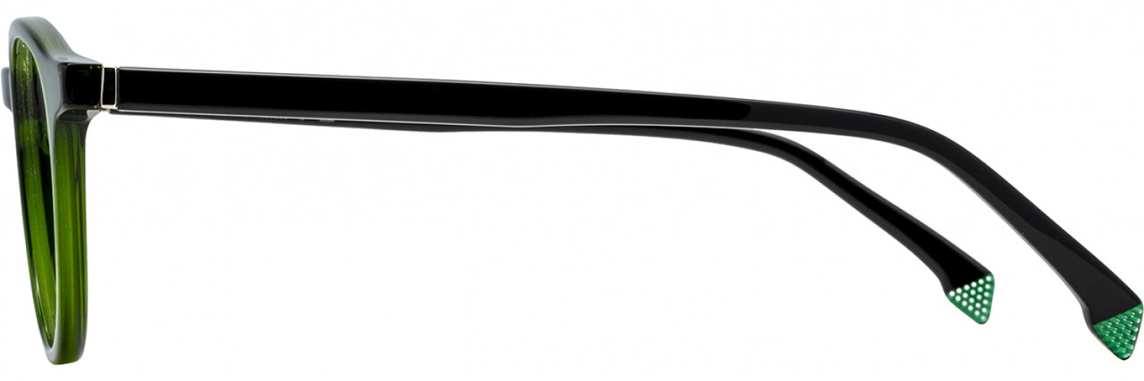 2 - Hunter Black