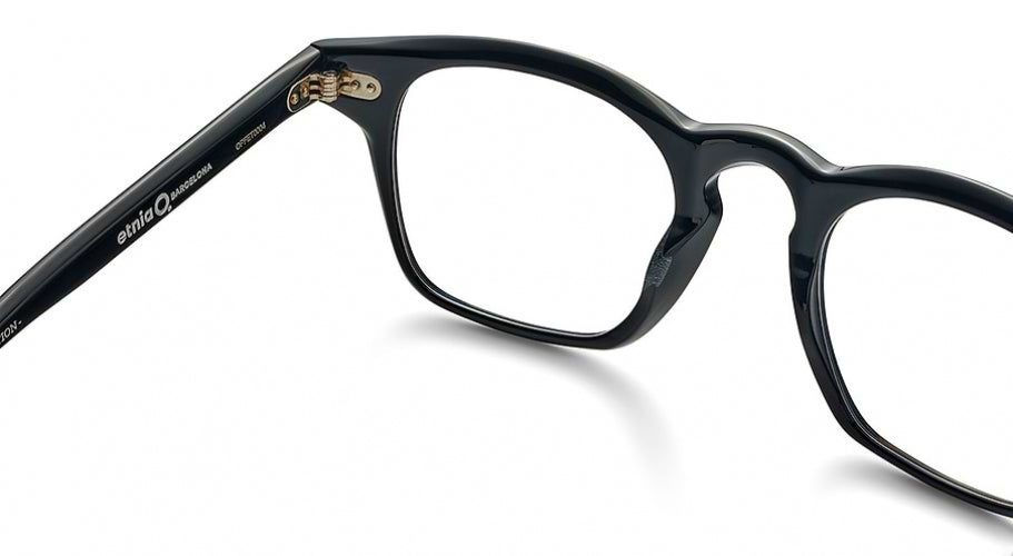 BKBL - Black Blue