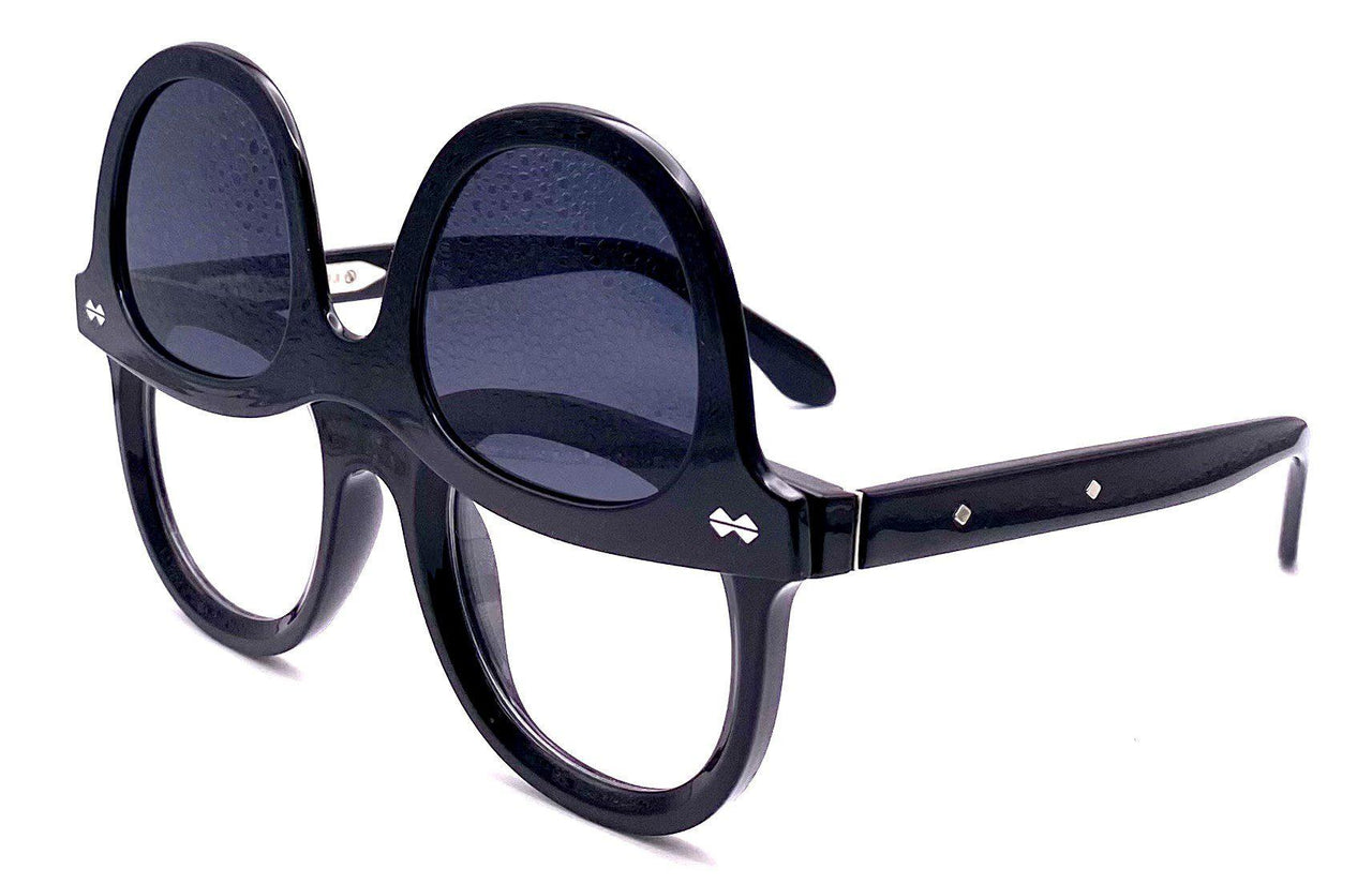 BK - Black