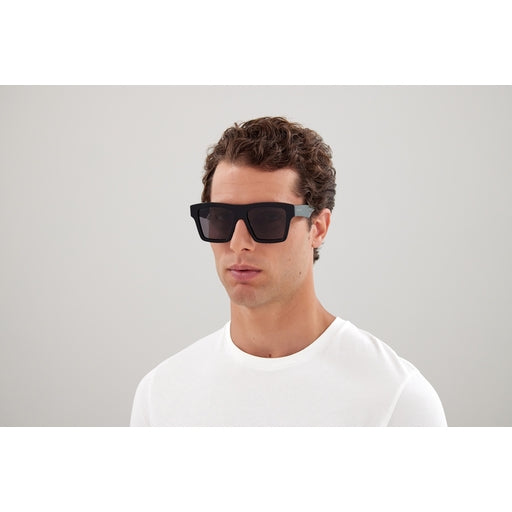 Gucci Logo GG0962S Sunglasses