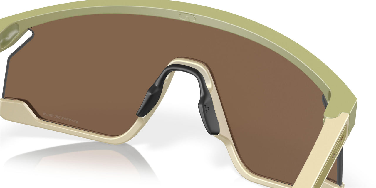 928010 - Green - Prizm Bronze