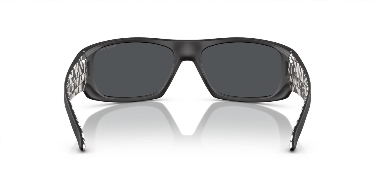 219687 - Black - Gray