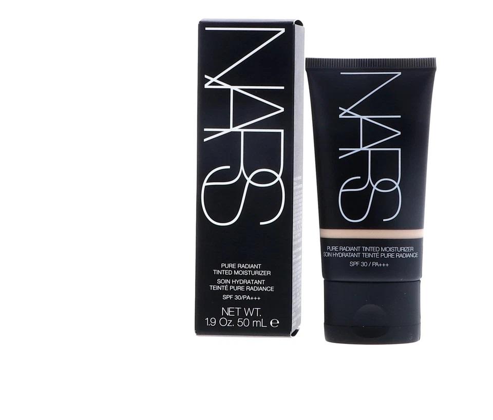Nars Pure Radiant Tinted Moisturizer SPF 30