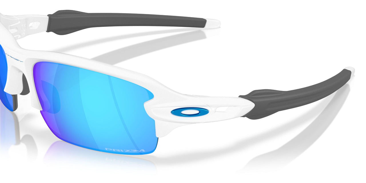 951102 - White - Prizm Sapphire