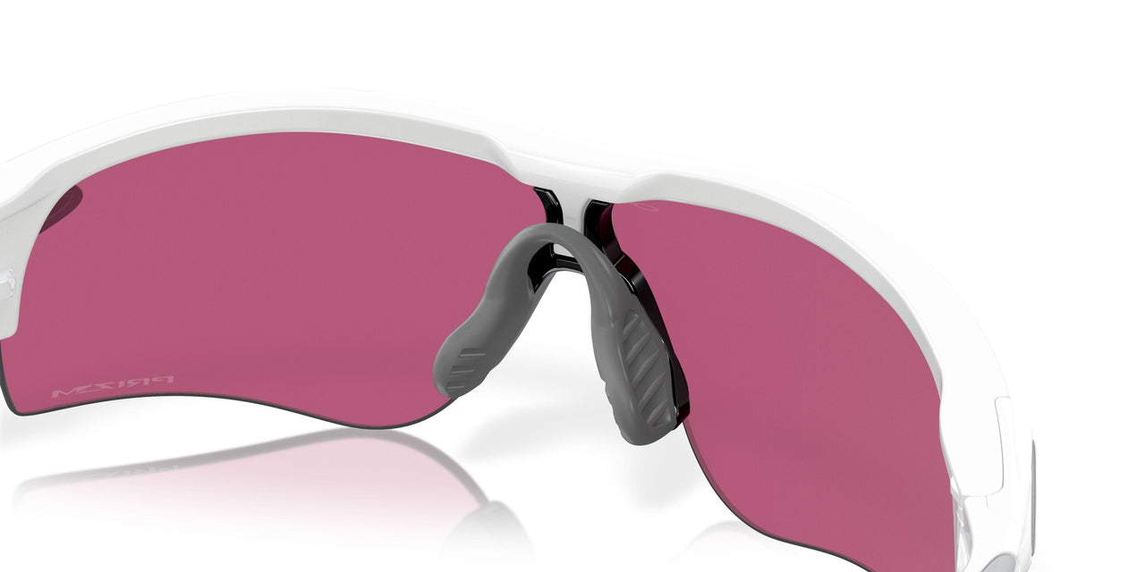 920602 - Matte White - Slate Iridium