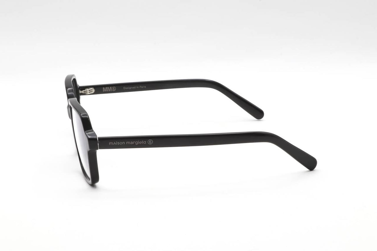W6M - BLACK