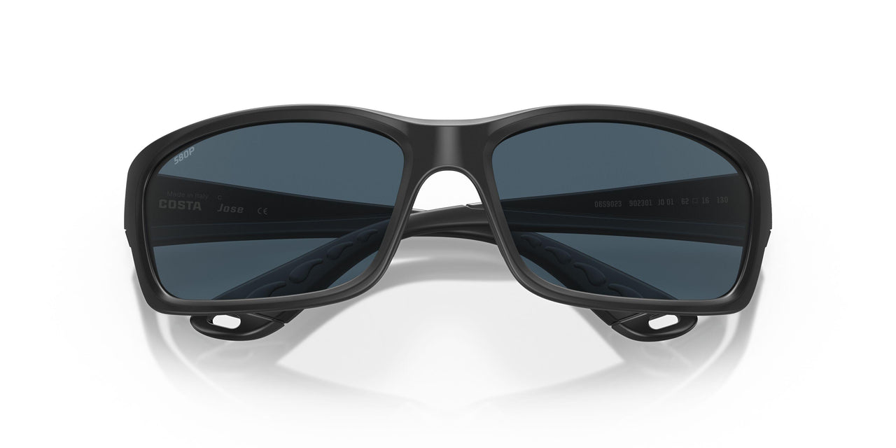 902301 - 01 Blackout - Gray 580p
