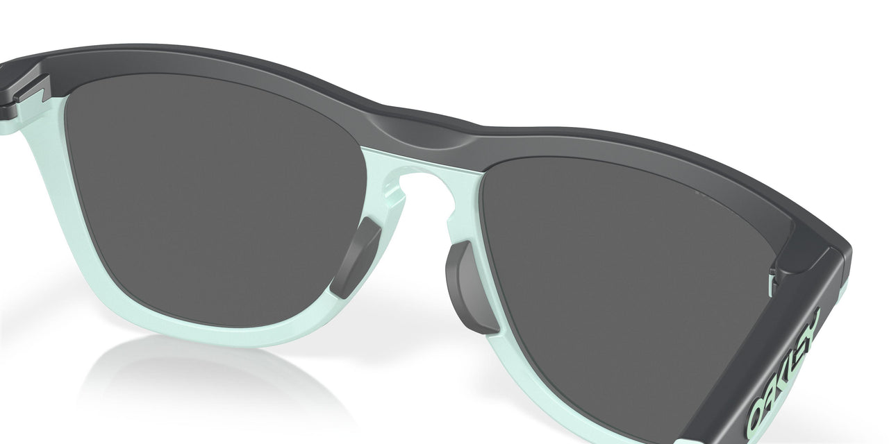 928403 - Grey - Prizm Black