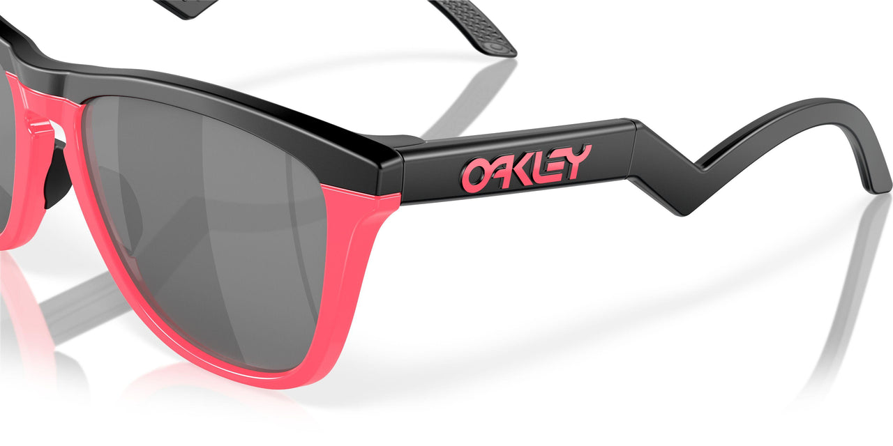 928904 - Black - Prizm Black
