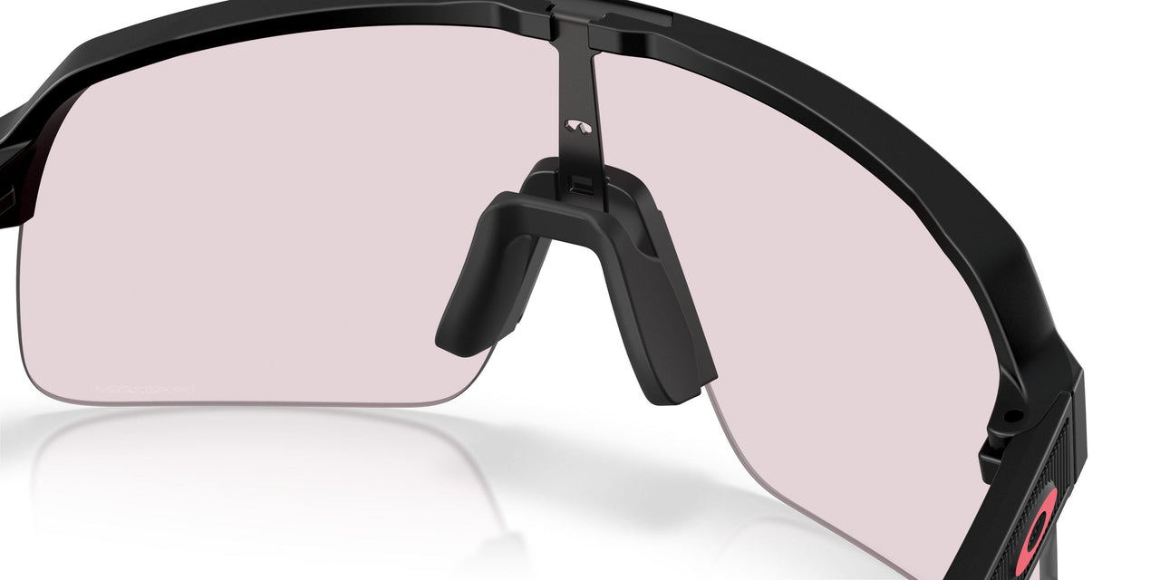 946341 - Black - Prizm Transitions Ember