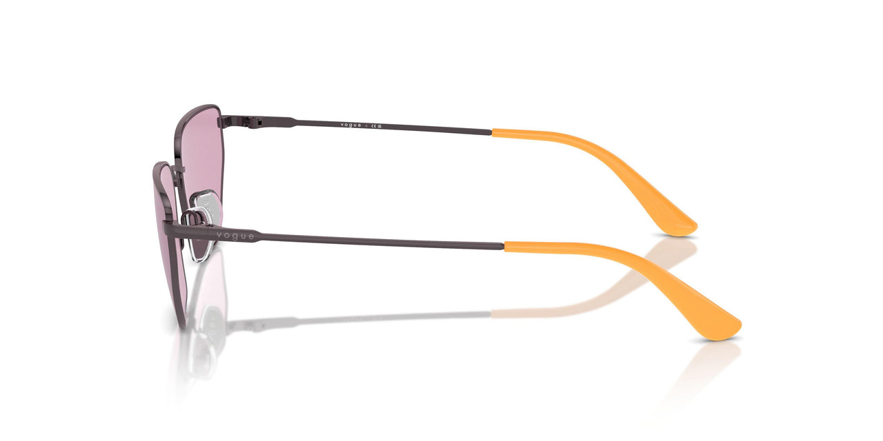 514976 - Violet - Violet