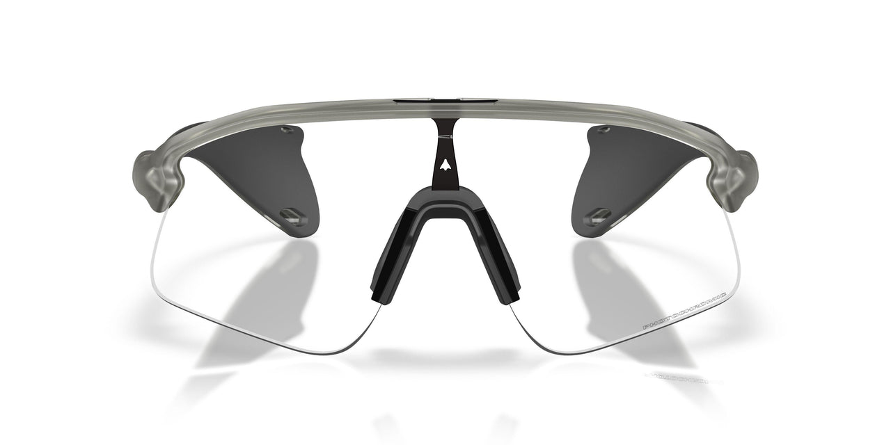 951708 - Grey - Clear To Black Iridium Photochromic