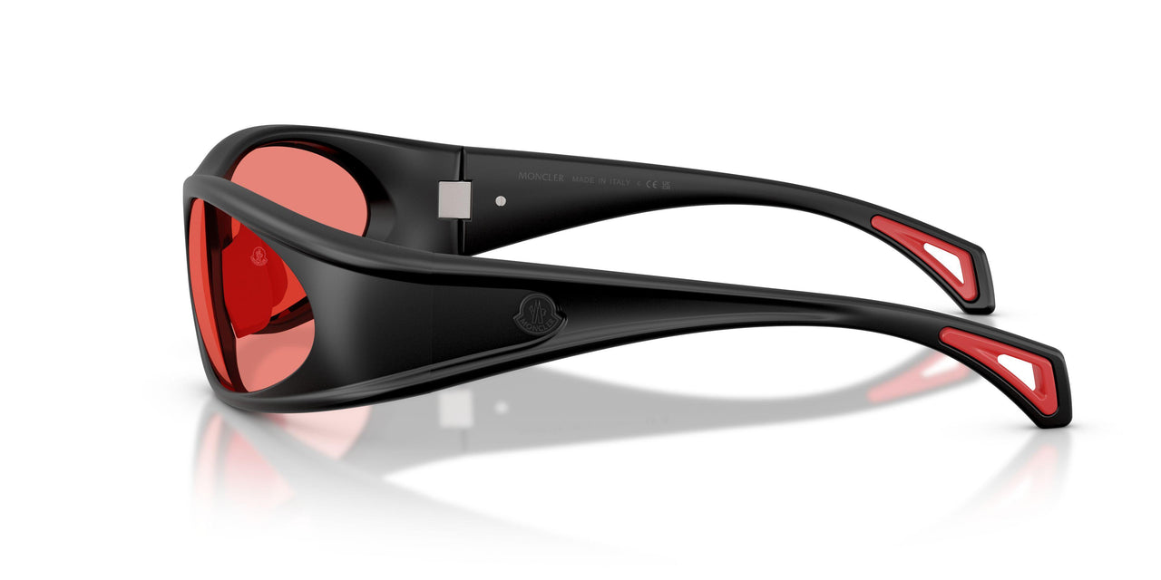 504784 - Black - Solid Red