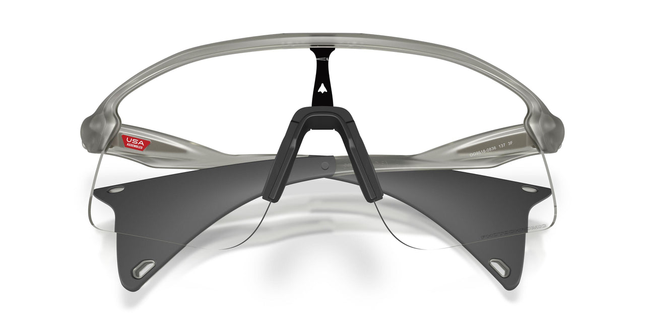 951808 - Grey - Clear To Black Iridium Photochromic
