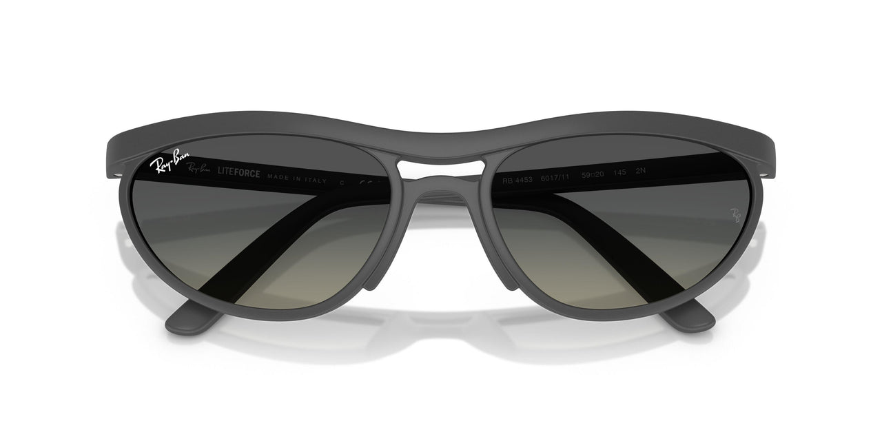 601711 - Grey - Grey Gradient