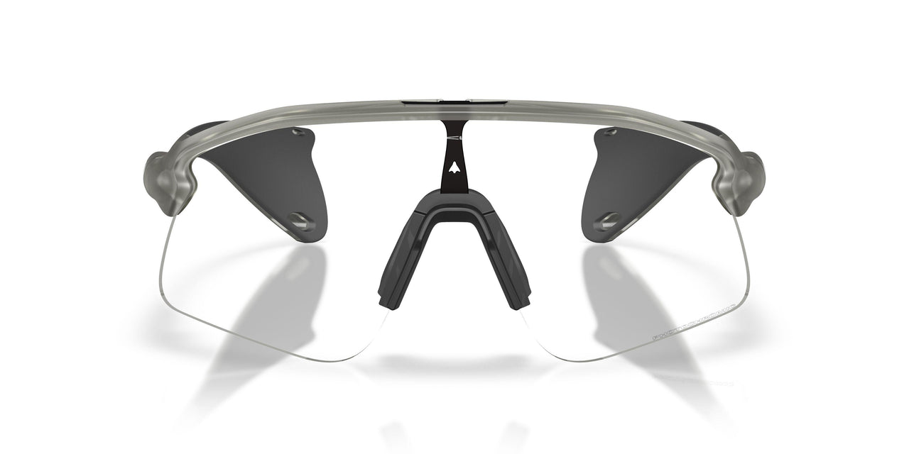 951808 - Grey - Clear To Black Iridium Photochromic