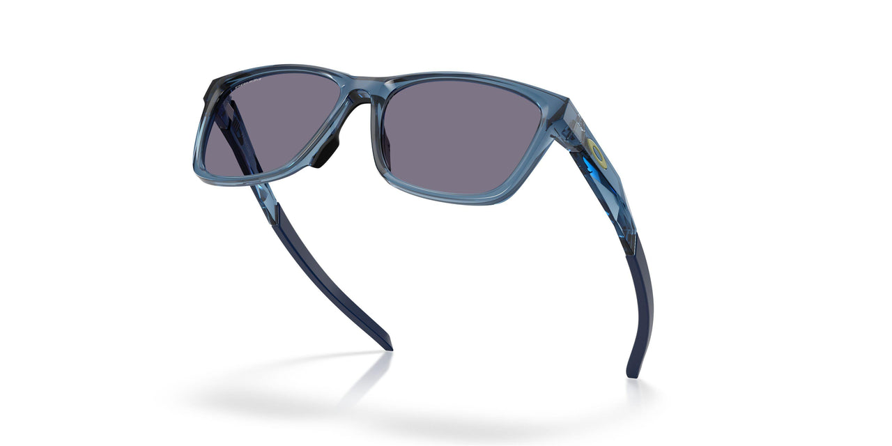 950605 - Blue - Prizm Grey