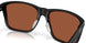912602 - Black - Green Mirror