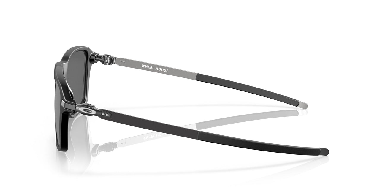 946906 - Black - Prizm Black