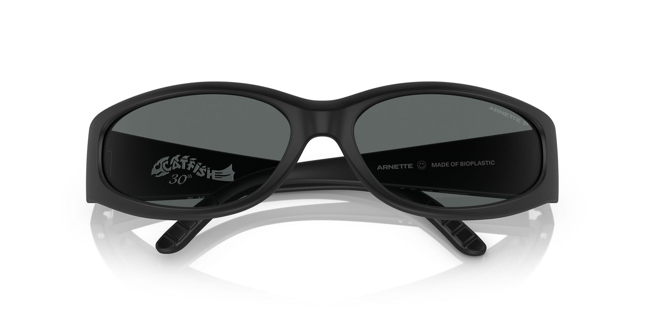 275881 - Black - Dark Grey Polar