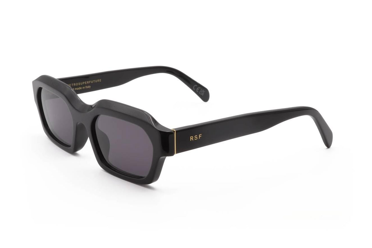 03P - BLACK