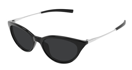 001 - Black/Silver - Black