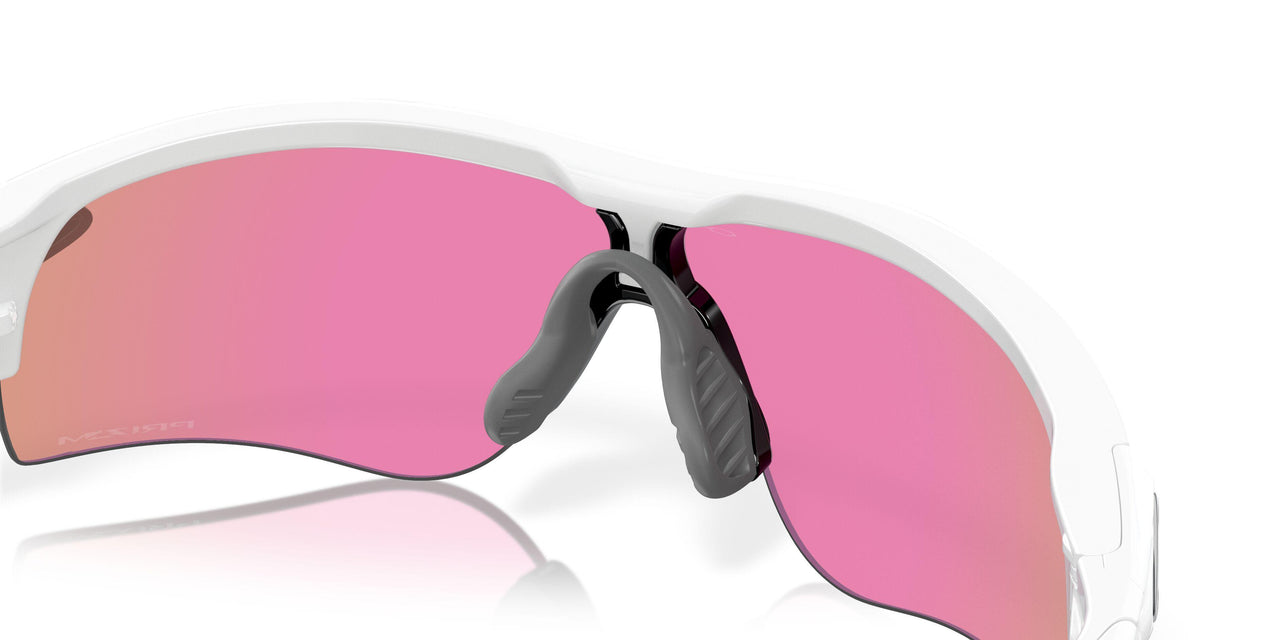 920602 - Matte White - Slate Iridium