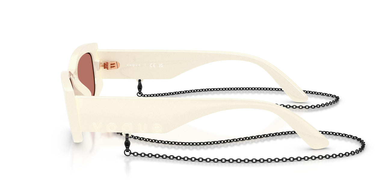 323975 - White - Red