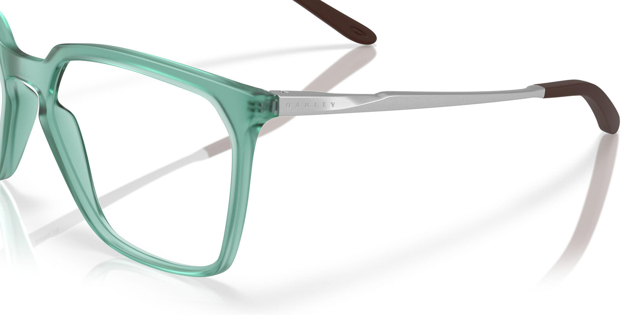818905 - Green