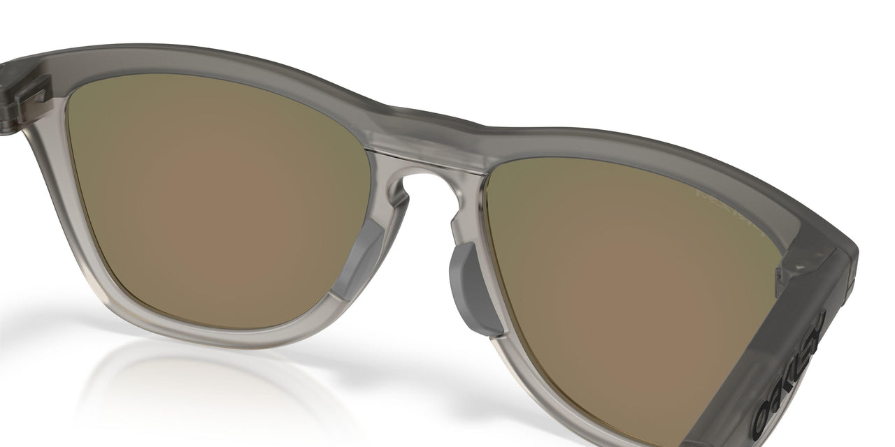 950301 - Grey - Prizm Ruby