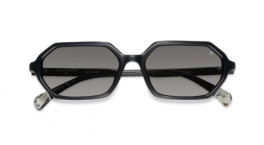 BK - Black