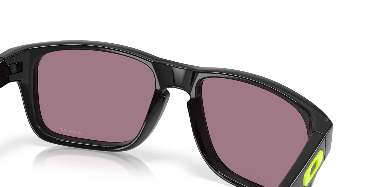 901401 - Black - Prizm Jade