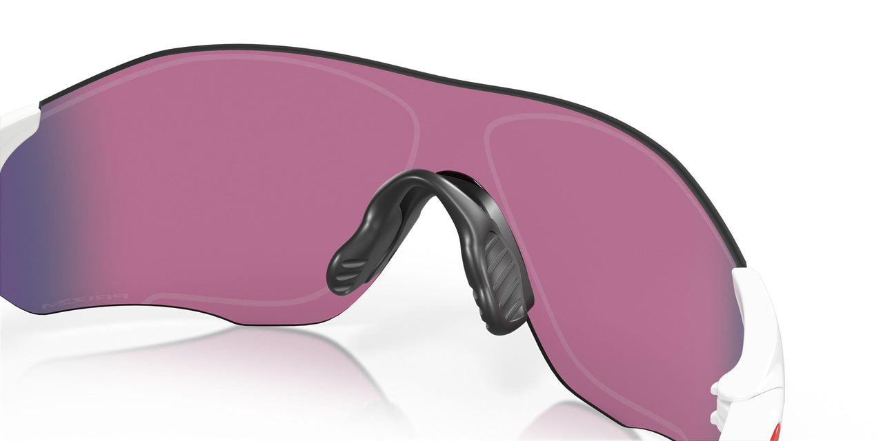 931304 - White - Prizm Road